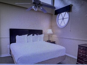 3 室のベッドルーム、WiFi、ベッドシーツ