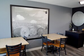 Frokost på farten er inkludert hver dag