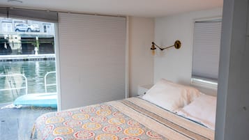 1 dormitori, planxa i posts de planxar, wifi gratuïta i roba de llit