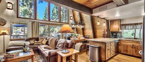 TV connectée, cheminée