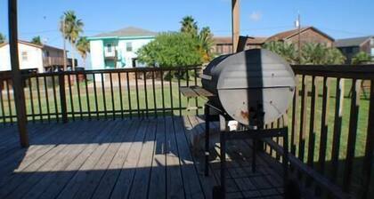 116 Southshore - Cute little hideaway, ready for the all around fishing