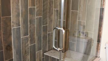 Shower, towels