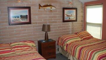 2 bedrooms, WiFi, bed sheets