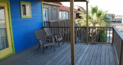 Fabulous Fisherman's Condo!