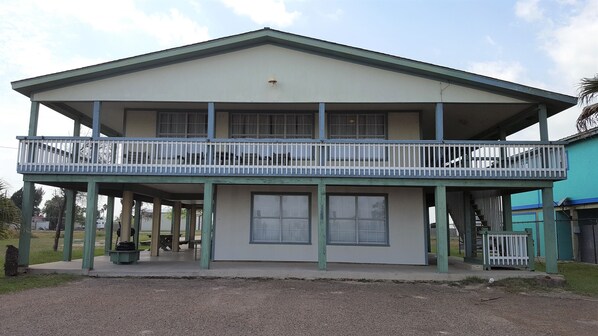 Exterior - 529 North Shore - Awesome water view from the Balcony! (Port Mansfield)