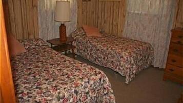 5 quartos, Wi-Fi, roupa de cama