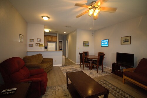 1555 Gulf #5 - Great Wildlife View!