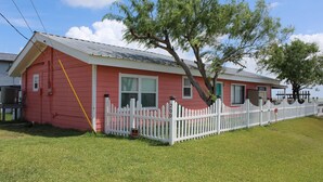 Exterior - 200 North Shore - Cozy Waterfront Cottage! Excellent Fishing! (Port Mansfield)