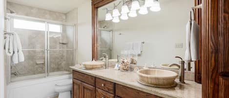 Shower, towels