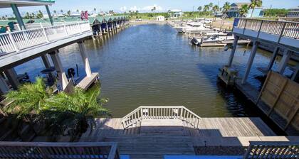 716 E. Port -Located at end of Harbor, this Condo is Perfect in every way!