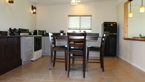Dining - 201 Matagorda - Cozy, Spacious Newly Remodeled Getaway! (Port Mansfield)