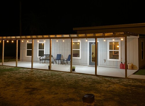 201 Matagorda - Cozy, Spacious Newly Remodeled Getaway!