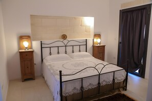 4 dormitorios, tabla de planchar con plancha, wifi y ropa de cama