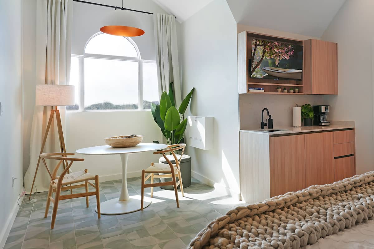 1 bedroom, premium bedding, in-room safe, iron/ironing board