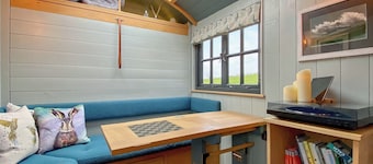 1 bedroom accommodation in Collingbourne Ducis, Marlborough