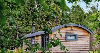 1 bedroom accommodation in Collingbourne Ducis, Marlborough