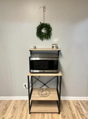 Interior - Long Term N. Knoxville/Powell Quiet Corp Rental (Powell)