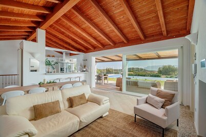 Villa Sinfonia delle Onde - Sardinia Unlimited