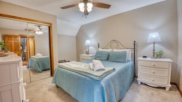 2 slaapkamers, een strijkplank/strijkijzer, gratis wifi, beddengoed