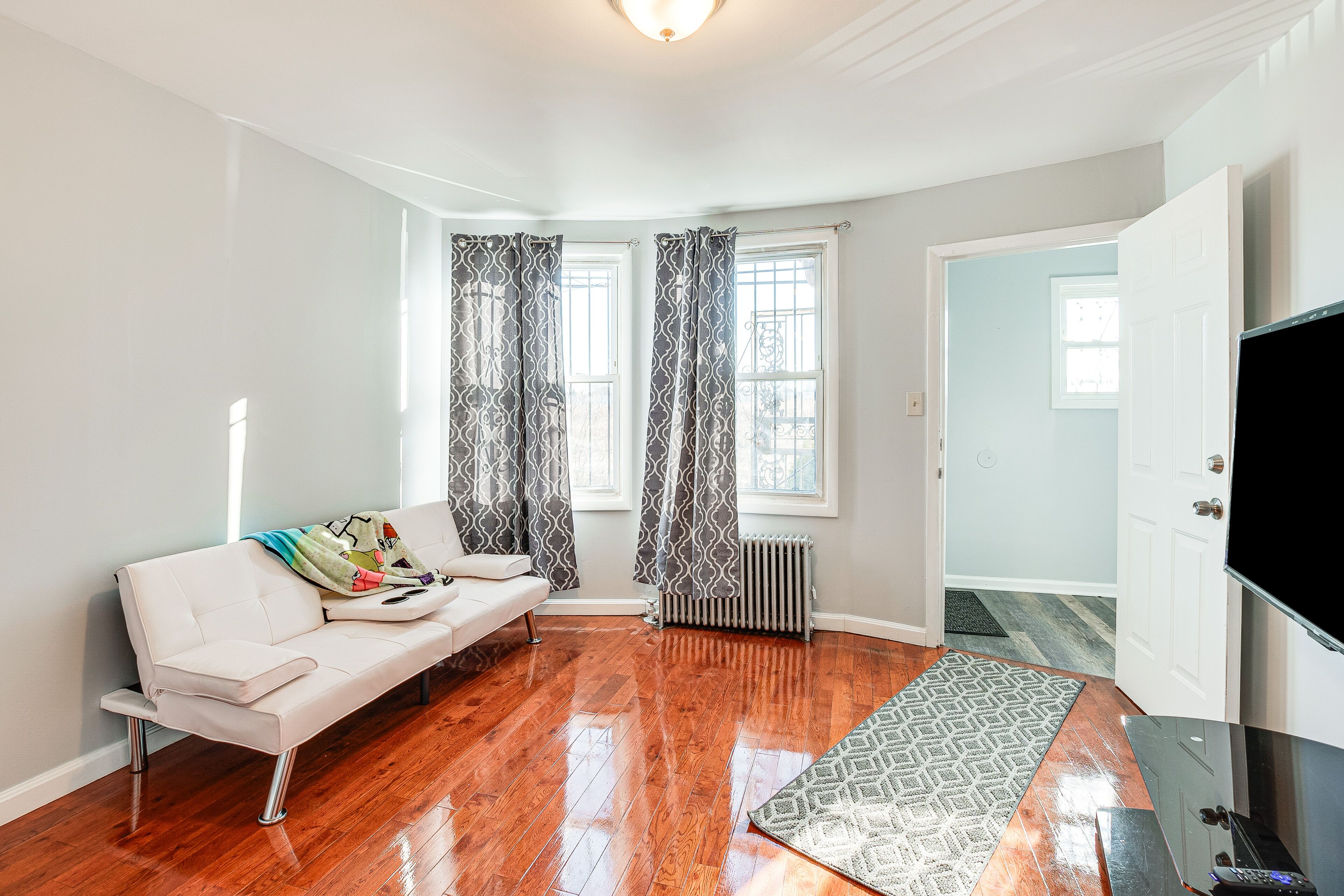 Convenient Newark Home ~ 2 Mi to Downtown!