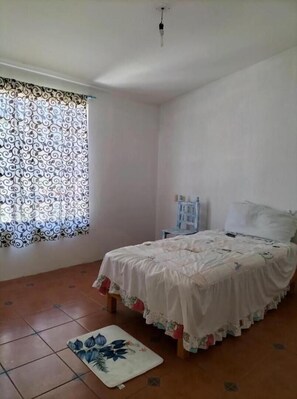 3 camere