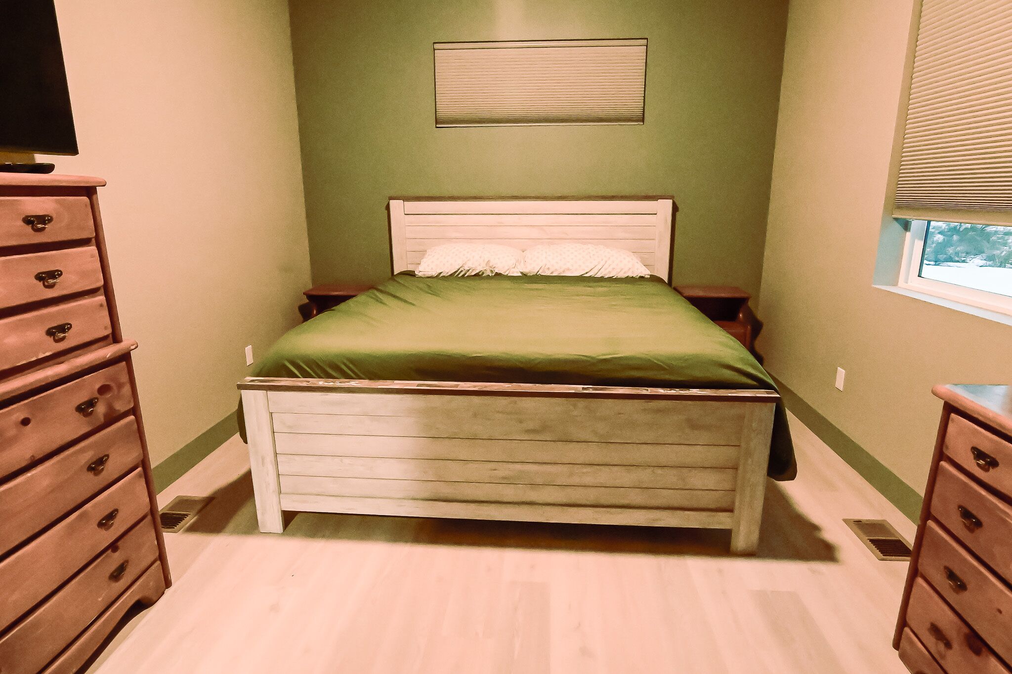 2 dormitorios, wifi gratis, ropa de cama