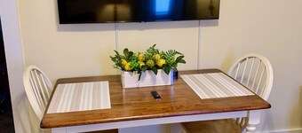 Cozy Midtown Loft in Prime Location - 16B
