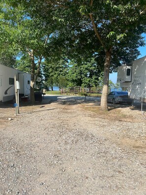 Property grounds - Eagle Lake RV Spot 50AMP, Private Boat Ramp (Vicksburg)