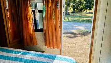 1 bedroom, iron/ironing board, bed sheets