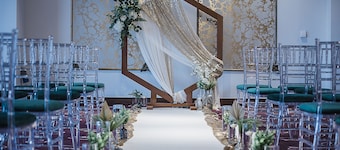 Perfect Wedding/Event Location With 80-500 Capacity For A Memorable night!