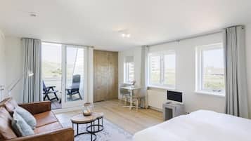 Studio Besar | Brankas, Wi-Fi gratis, dan seprai linen