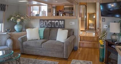 Patriot: Three Story Vessel