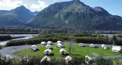 Howling Wolf Resort!