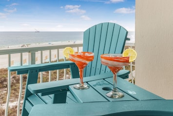Stunning views of the beautiful Orange Beach coast!