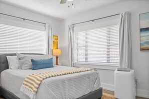 2 quartos, ferros/tábuas de passar roupa, Wi-Fi, roupa de cama