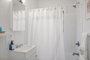 Towels, soap, shampoo, toilet paper