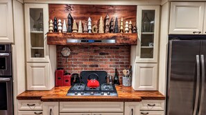 Mikrowelle, Ofen, Herdplatte, Geschirrspüler