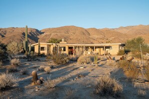 Exterior - Desert Retreat (Borrego Springs)