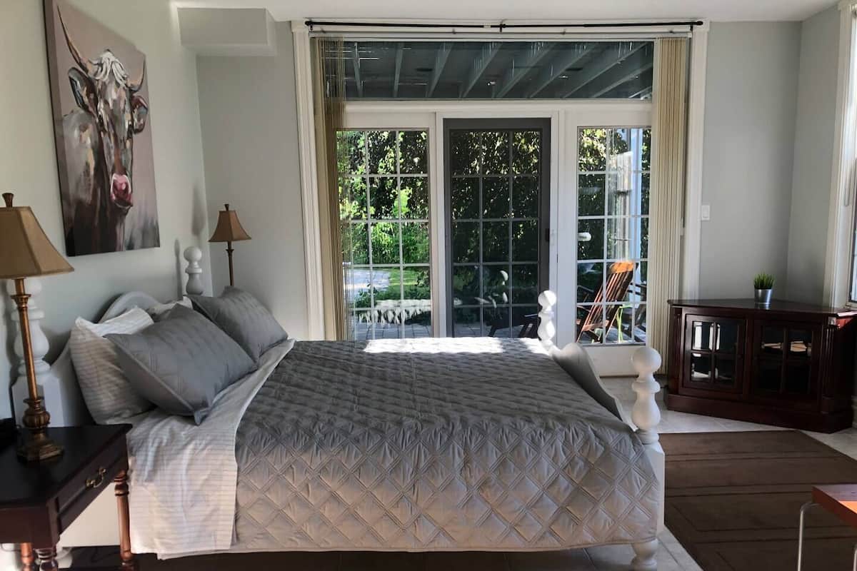Premium Suite, Pool Access, Pool View