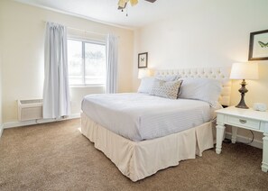 2 soverom, strykejern/-brett, wi-fi og sengetøy