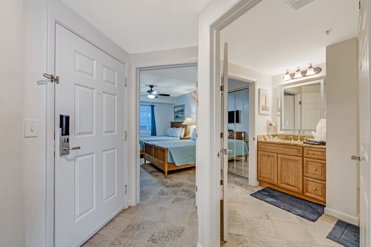 Luxurious Oceanfront Haven: Newly Remodeled 1br With All-new Furnishings @ The Wyndam Ocean Walk - Daytona Beach, FL