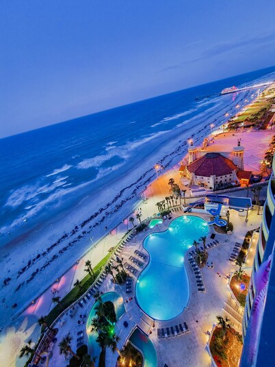 Marvelous Oceanfront 12th Floor 3BR Retreat @ The WyndhamOcean Walk Resort
