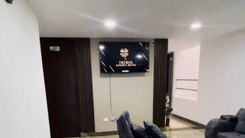 Televisión de pantalla plana