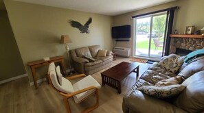 Smart TV, fireplace, printers