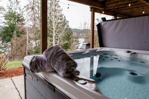 Bain à remous extérieur