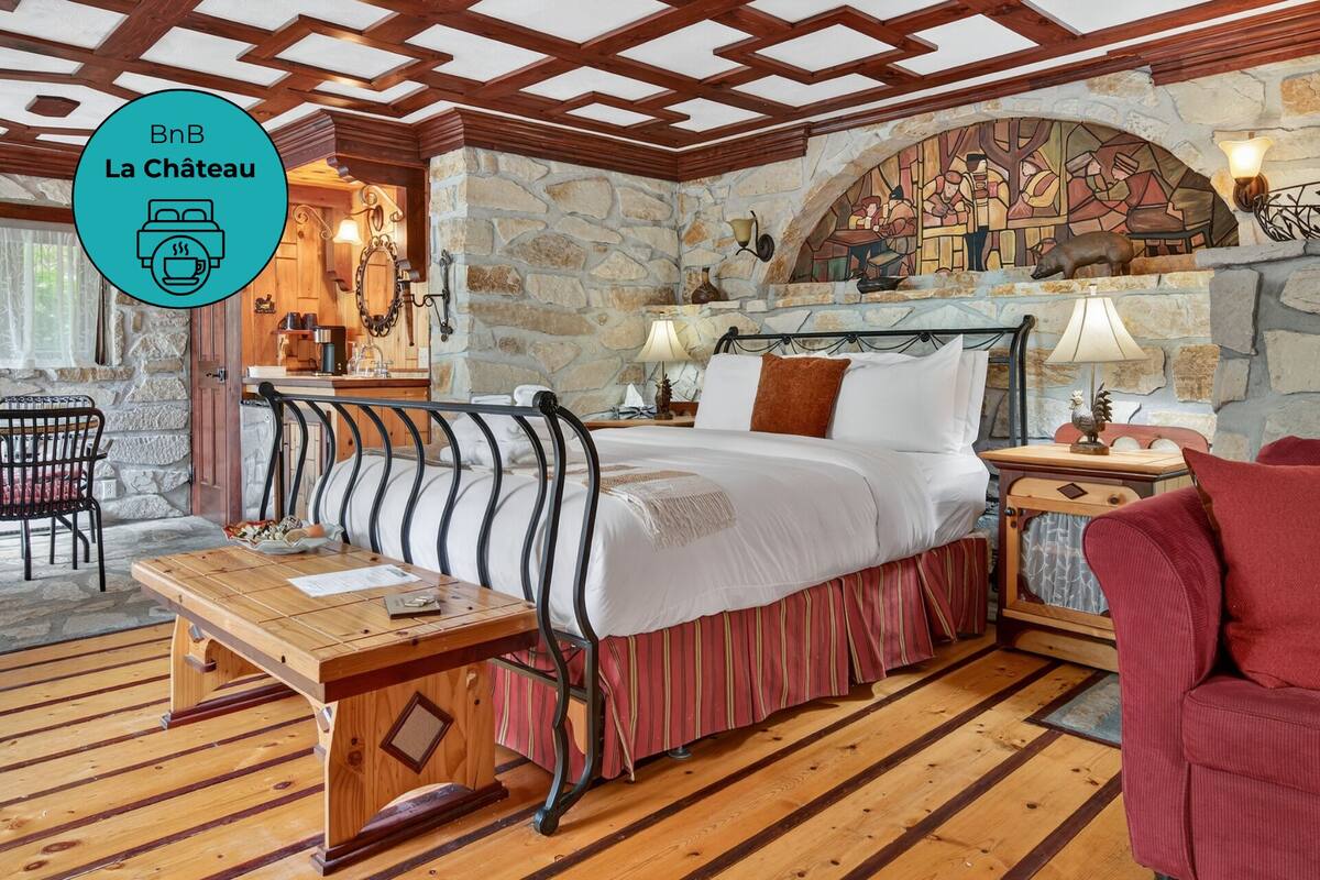 Le Château | Premium bedding, memory foam beds, WiFi (free), bed sheets