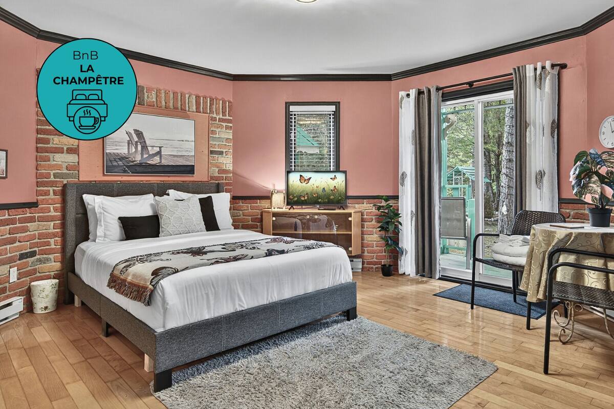 La Champetre | Premium bedding, memory foam beds, WiFi (free), bed sheets