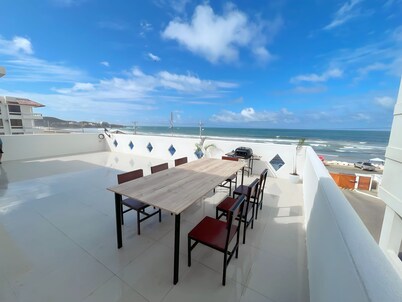Casa Punta Carnero Ideal Para Grupos y ver el Atardecer!