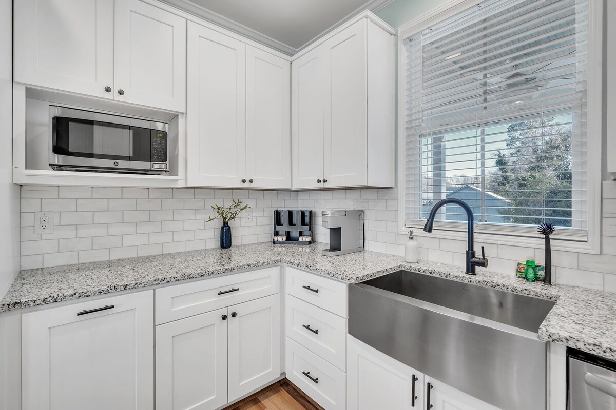 Photo 9 of Pet-Friendly Greer Home: Near Airport & Downtown