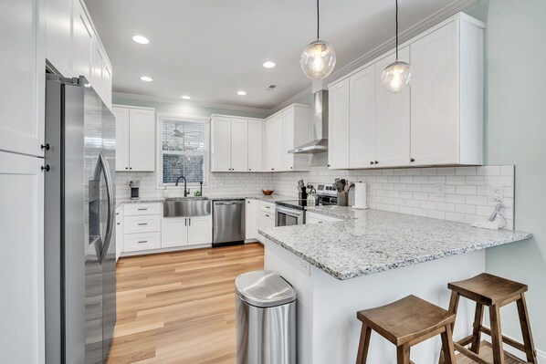 Dining tables - Pet-Friendly Greer Home: Near Airport & Downtown (Greer)